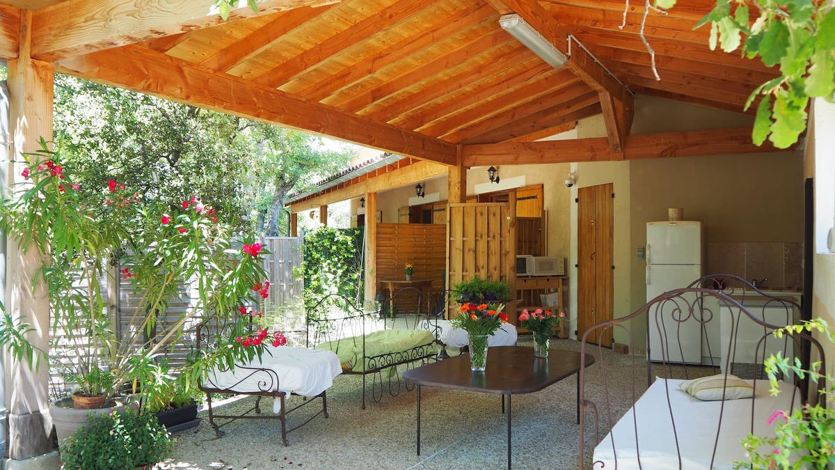 Venasque Cottage | Charming studio for an Escapade in Ventoux