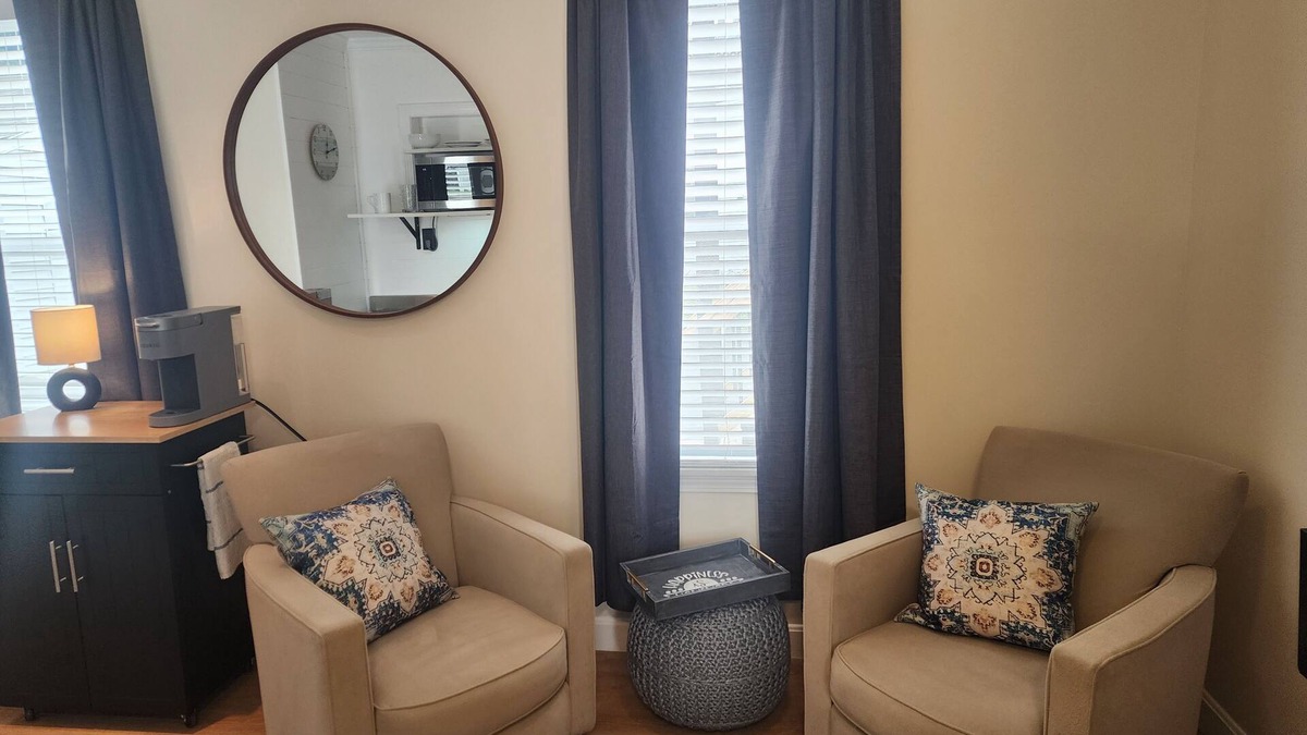 Bangor Apartment | Charming studio in Bangor Maine on Broadway park.