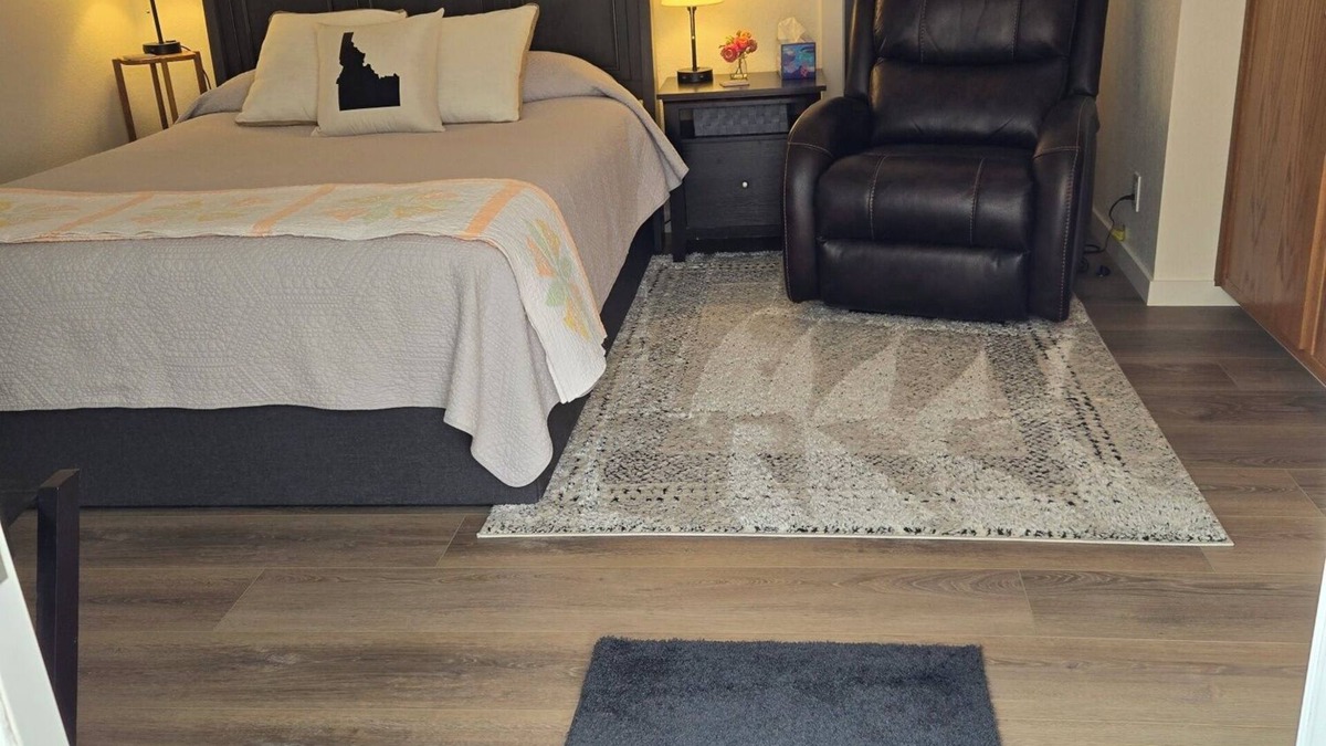 Meridian Apartment | Charming studio in fabulous Meridian, Idaho with WiFi, AC, Private entry.