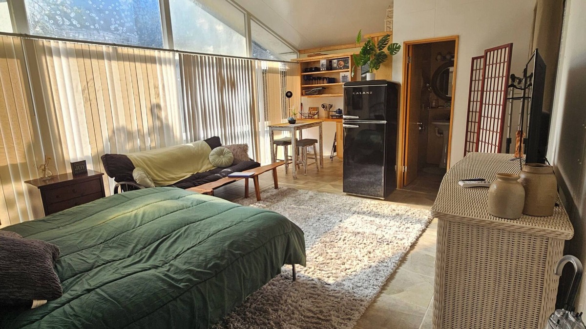 Clermont Apartment | Charming studio in superb Clermont with AC, WiFi
