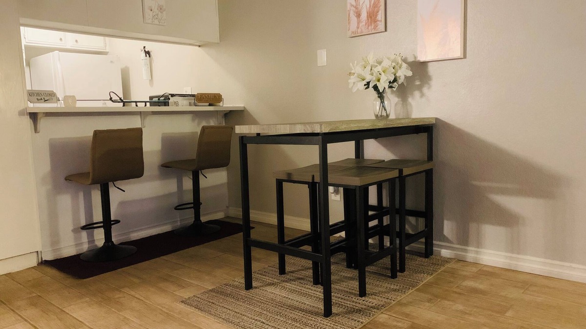 Upland Apartment | Charming studio with WiFi and AC in pleasant Upland