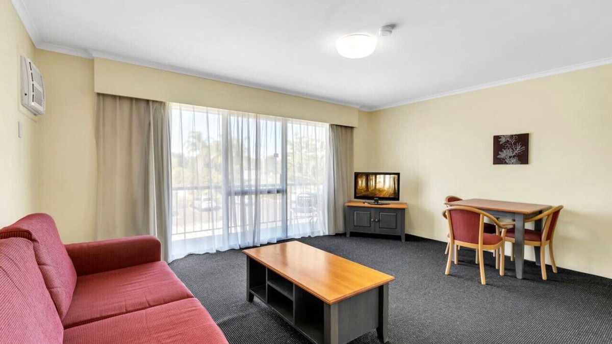 Mount Ommaney Hotel | Charming Suite Easy Access 2 CBD