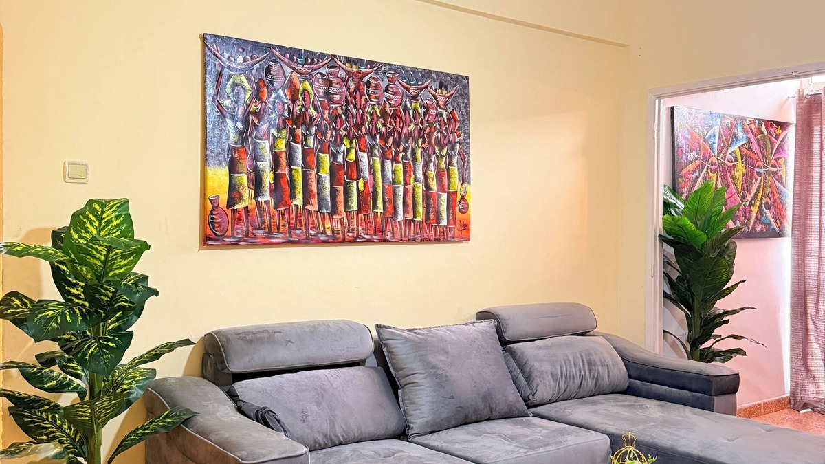 Luanda Apartment | Charming T1 in Historical Building-2min to Luanda Bay Museums-Marginal