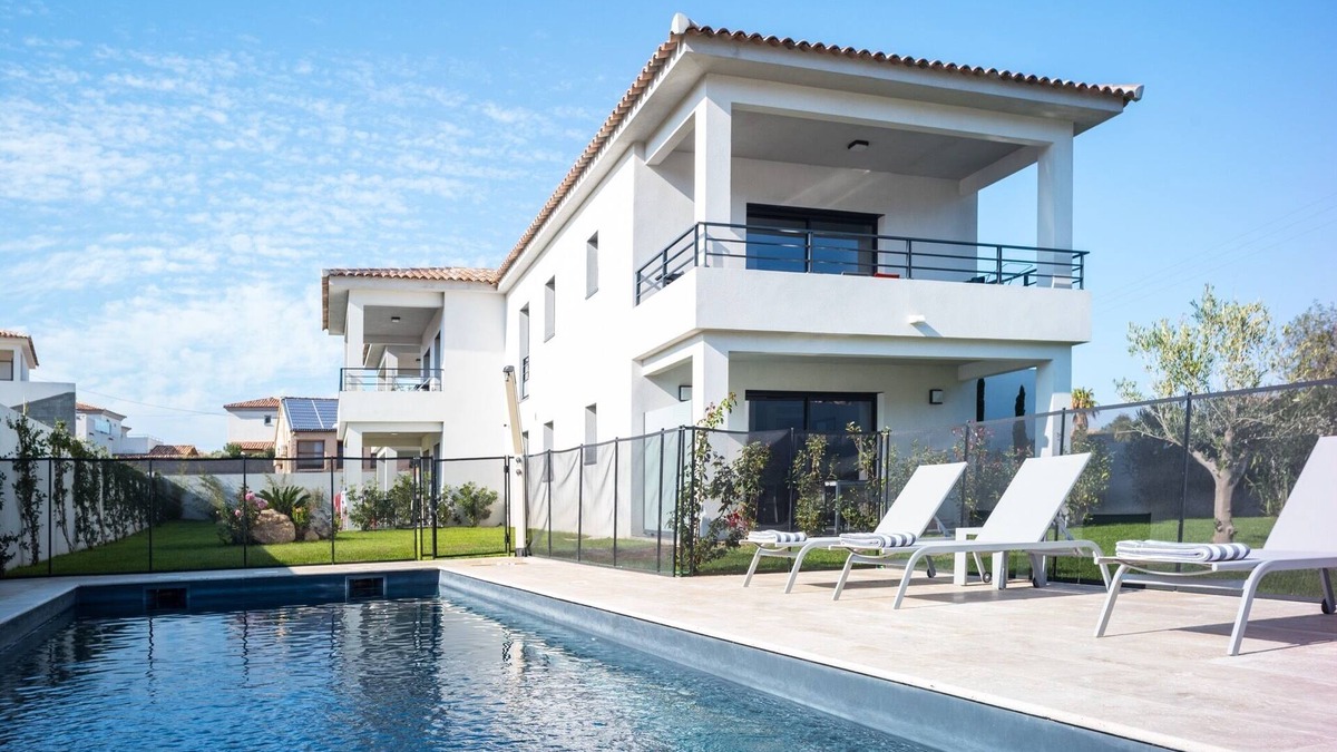 Monticello Apartment | Charming T2 apartment with pool in ILE-ROUSSE number 8
