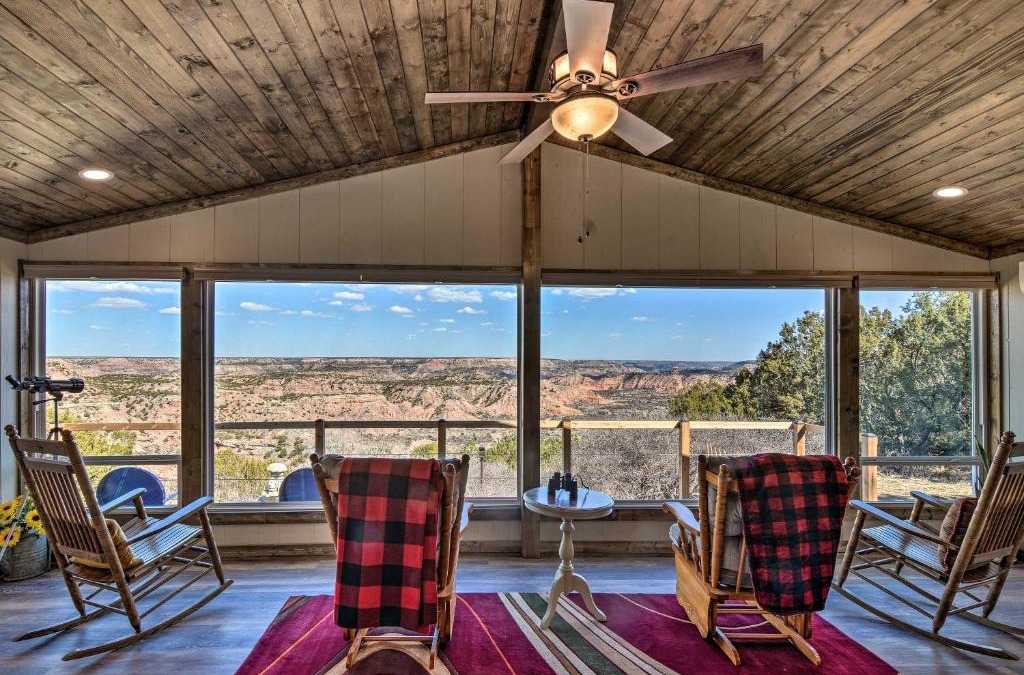 Canyon House | Charming Texas Home with Stunning Canyon Views!