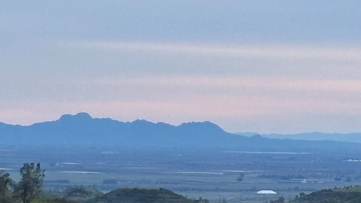 Paradise Cottage | Charming Tiny House in Paradise with gorgeous views of the Sutter Buttes.