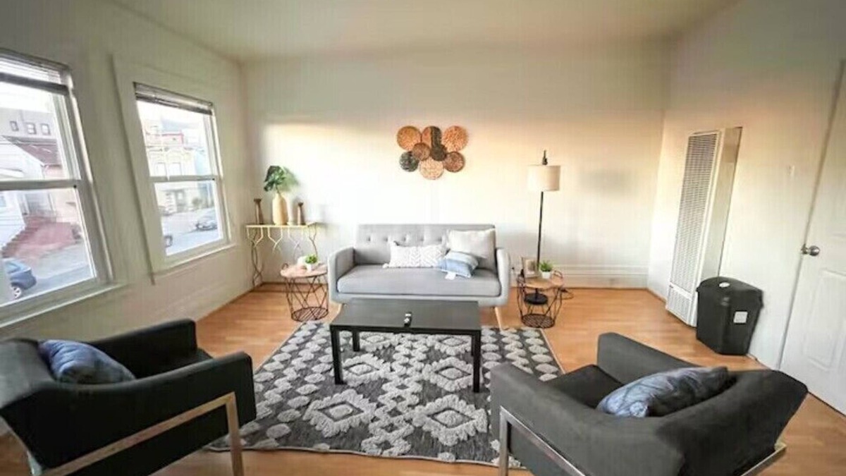 Outer Richmond House | Charming Top Floor Suite in Outer Richmond
