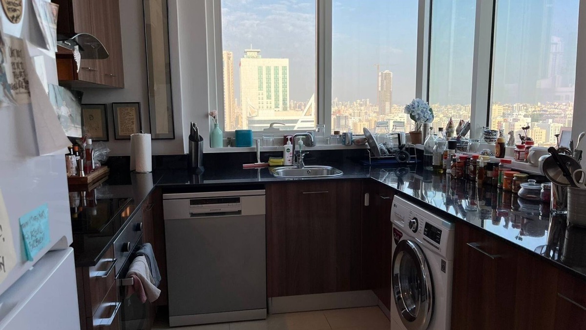 Sanabis House | Charming tower with 1 bedroom, WiFi, Gym, pool in the Middle of the Cityn