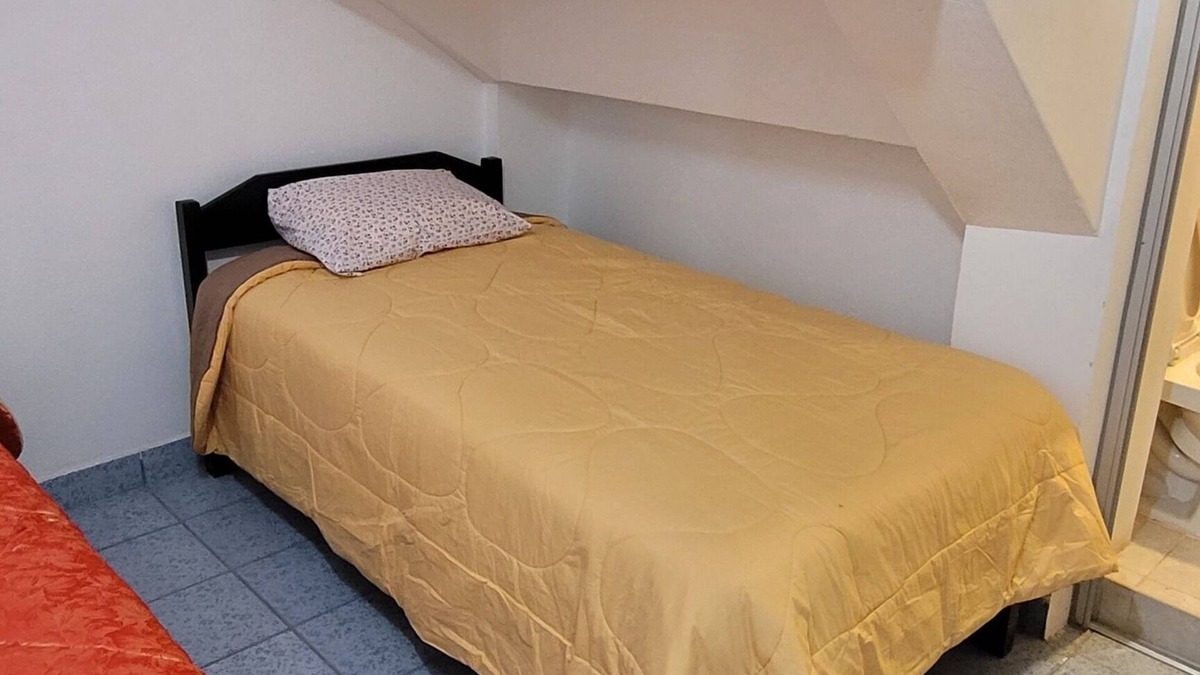 Cusco House | Charming townhome in amazing Cusco with WiFi and hot water
