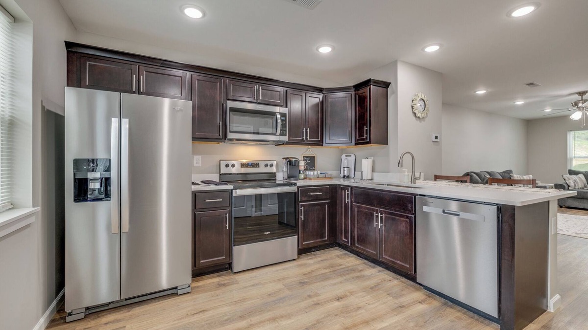 Bristol House | Charming Townhome near Hard Rock Casino! 2 Br 2.5BA, New Construction and modern