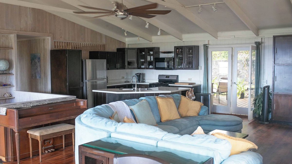 Kailua-Kona House | Charming townhome with WiFi in Kailua-Kona