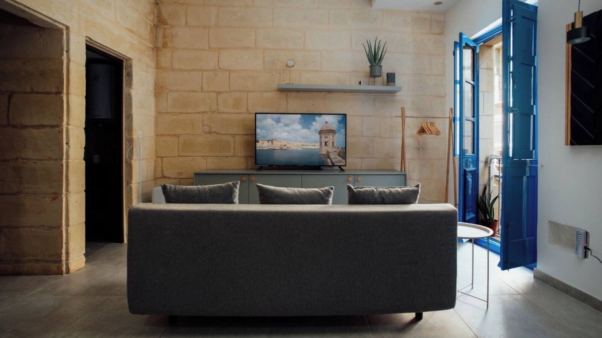 Senglea House | Charming townhome with unique details and a serene ambience.