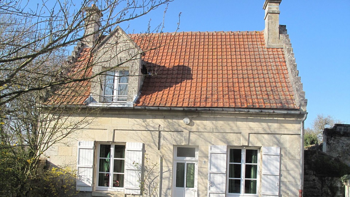 Missy-aux-Bois House | Charming traditional stone house in the heart of the countryside.