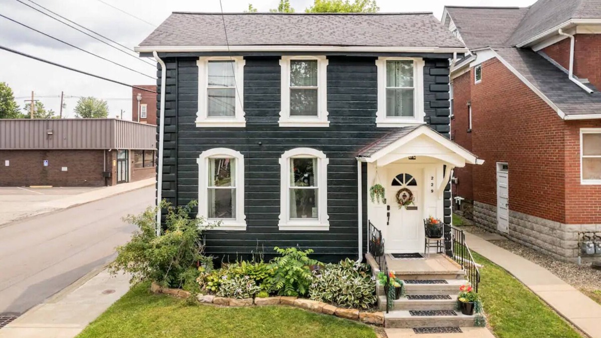 Butler Apartment | Charming Trendy Downtown