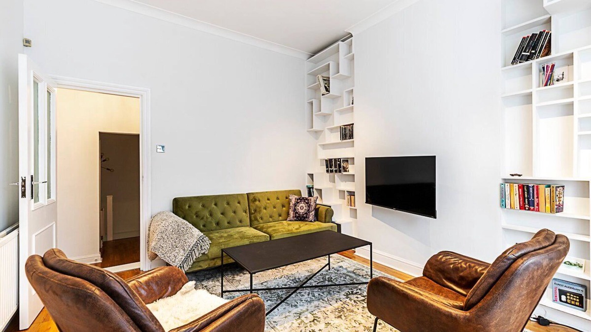 West Hampstead Apartment | Charming Two-Bedroom Flat in West Hampstead