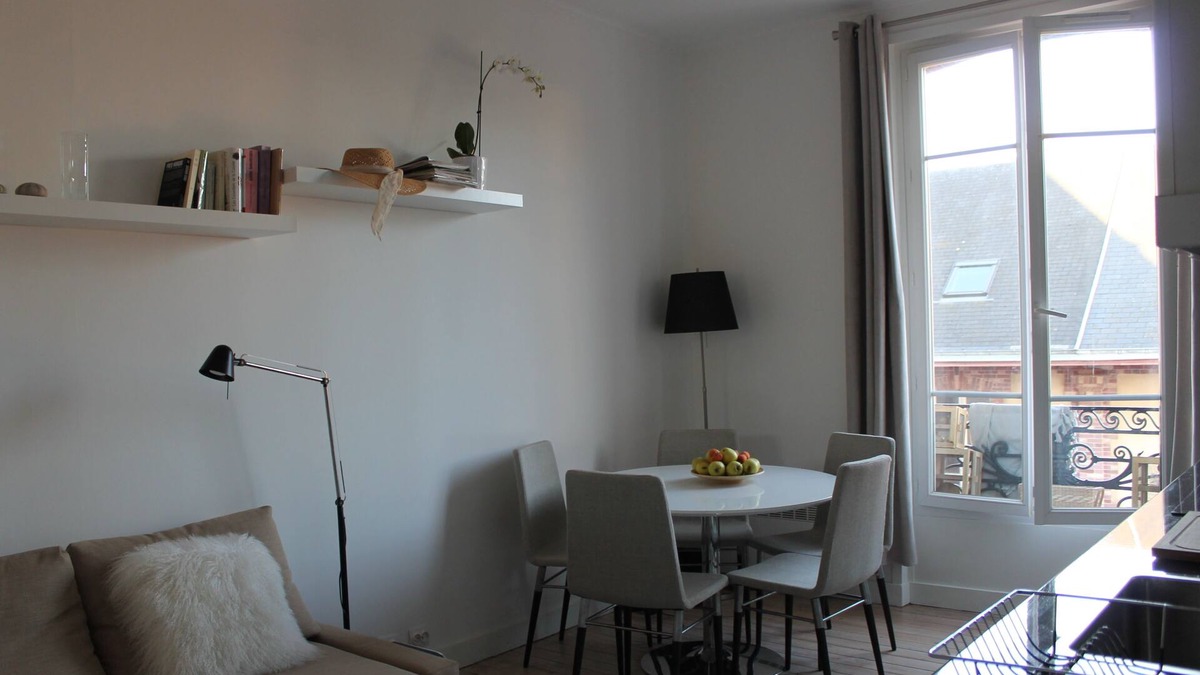 Houlgate Apartment | Charming two-room refurbished 50m from the sea