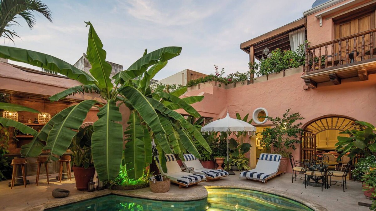 Cartagena Walled City Villa | Charming Villa in Cartagena's Heart-A Blend of Modern Comfort and Historic Charm