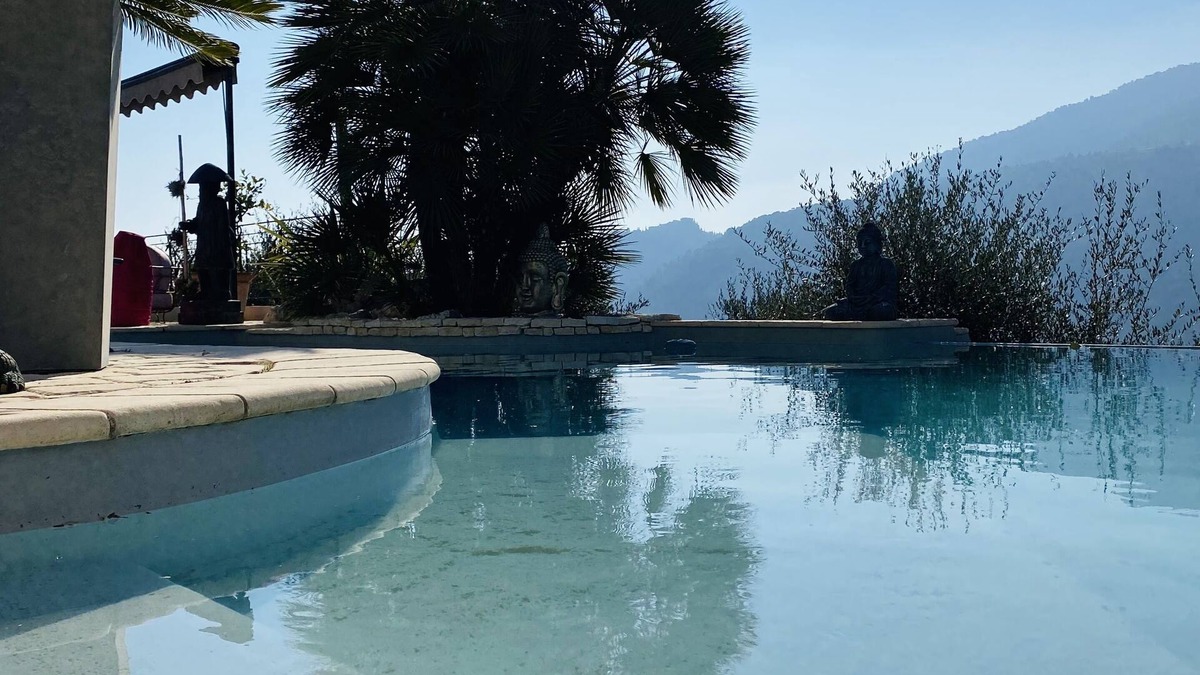 Saint-Martin-du-Var House | Charming Villa