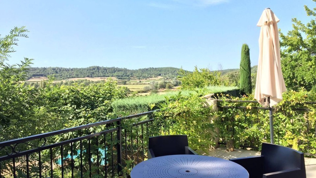 Serviers-et-Labaume Villa | Charming Village House,Uzès 5 Km, Pool, Walled Gardens, Views, 2 bedrooms