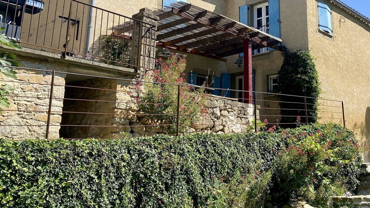 Saint-Just-et-le-Bezu House | Charming Village House in beautiful French Countryside