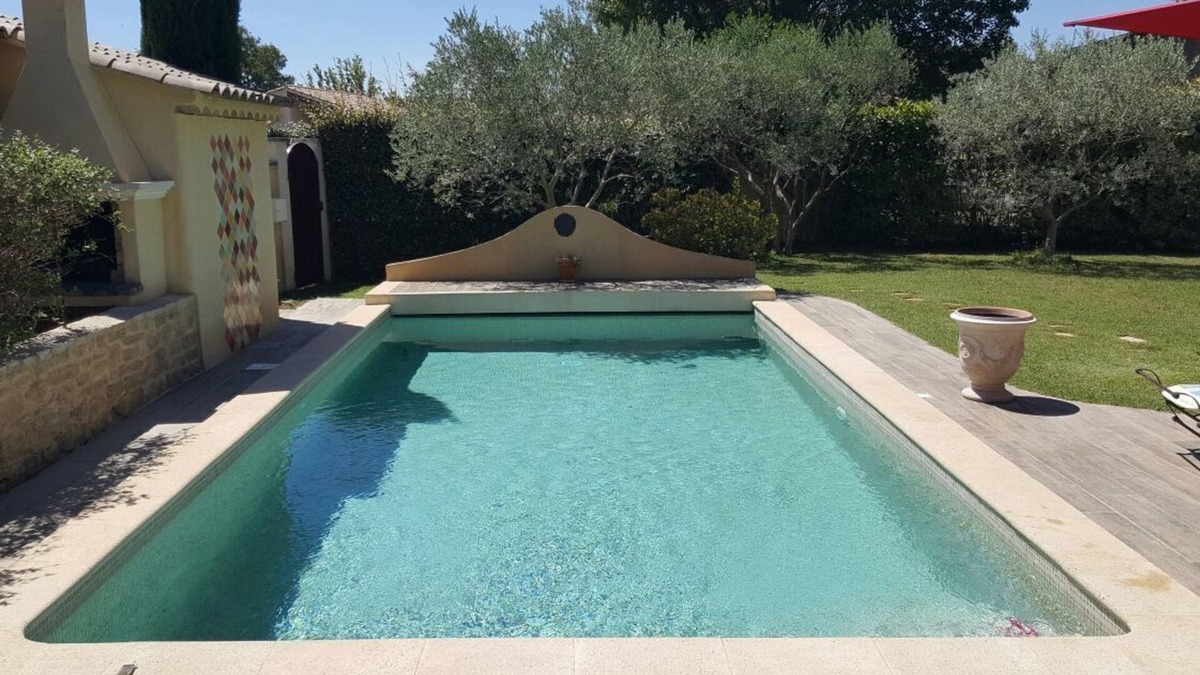 Cornillon-Confoux Villa | Charming Villa with Pool, close to The Alpilles