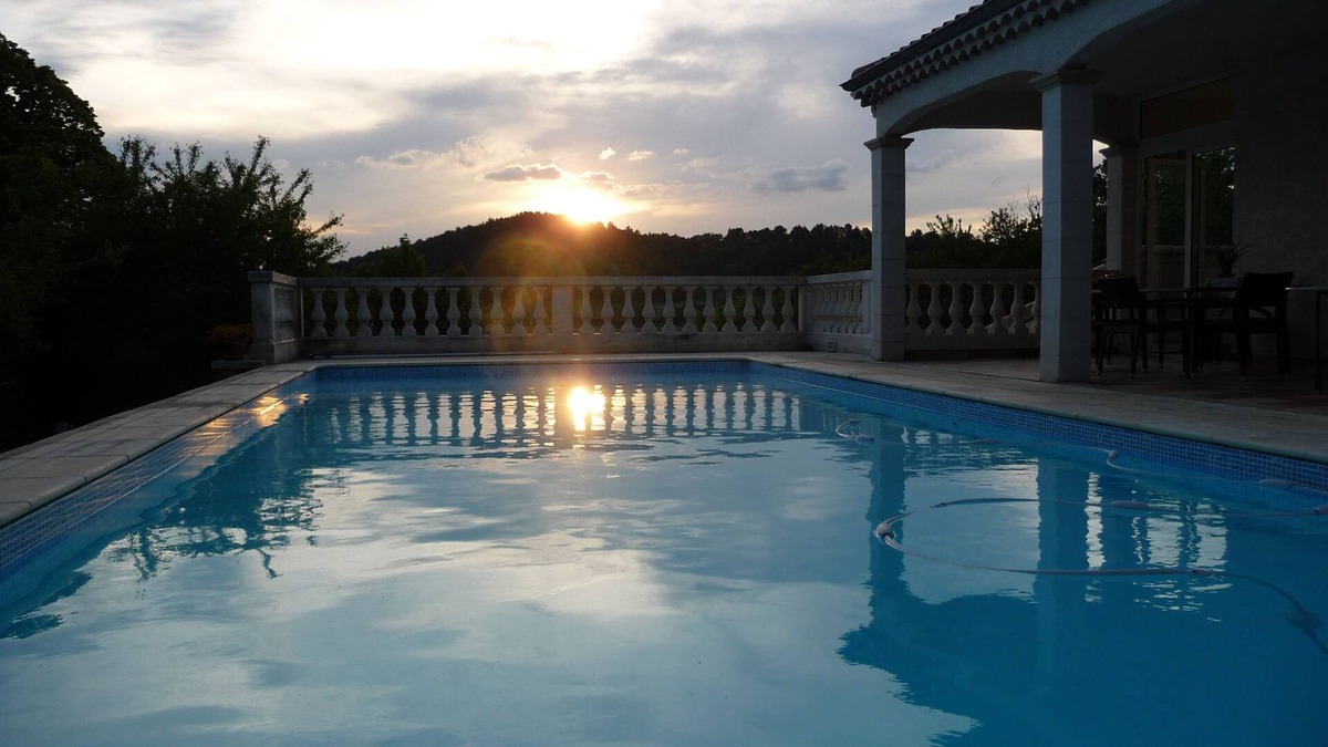 Manas House | Charming villa in a small village of Drôme Provençale