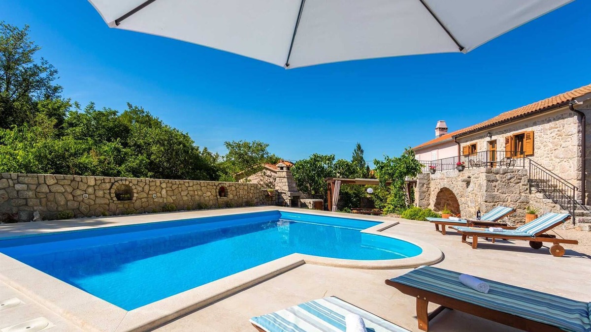 Rasopasno Villa | Charming Villa Katarina with private swimming pool