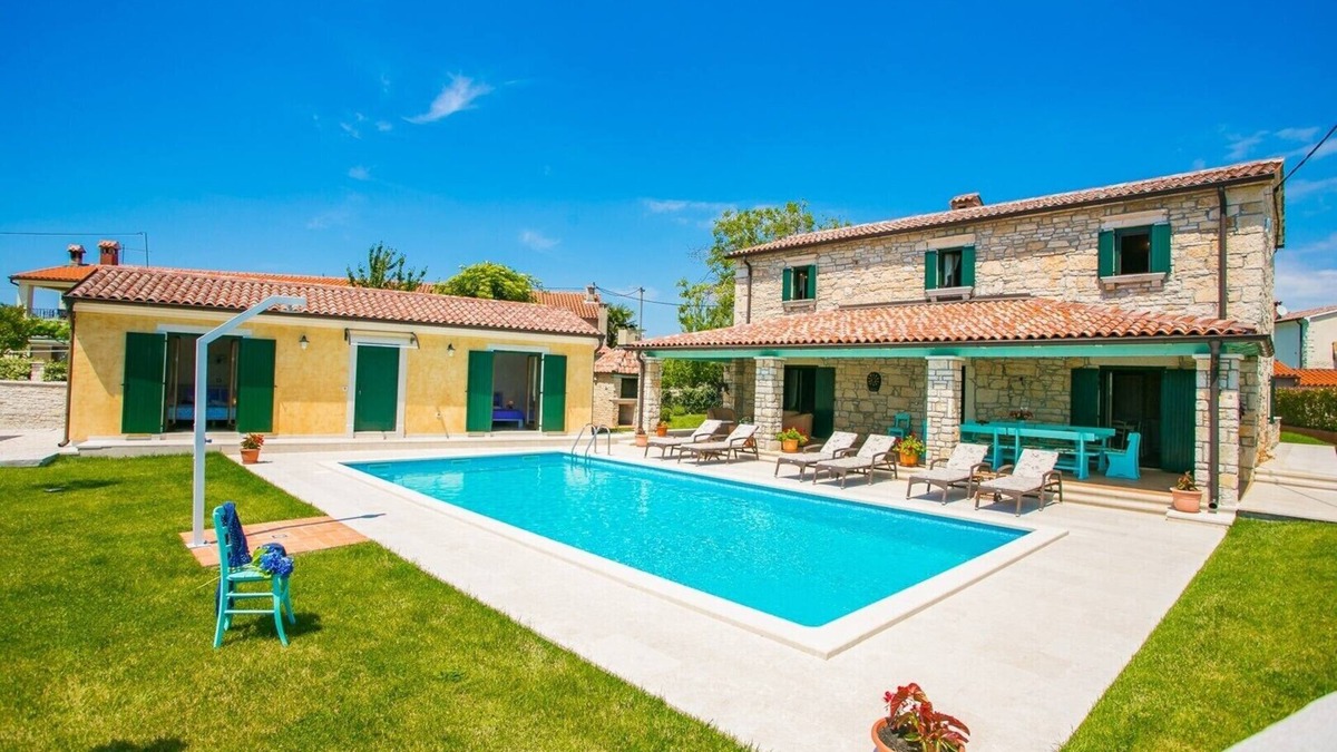 Radetici Villa | Charming Villa Luce Ribari
