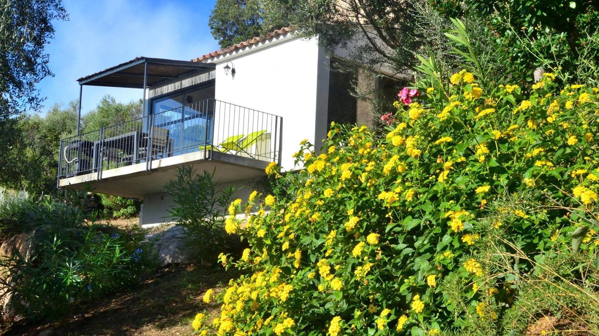 Porto-Vecchio House | Charming villa Porto-Vecchio sea view with heated pool