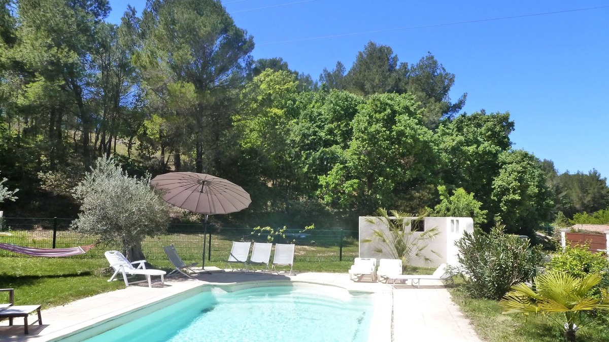 Meyrargues Villa | Charming villa with fenced pool in Aix-en-Provence