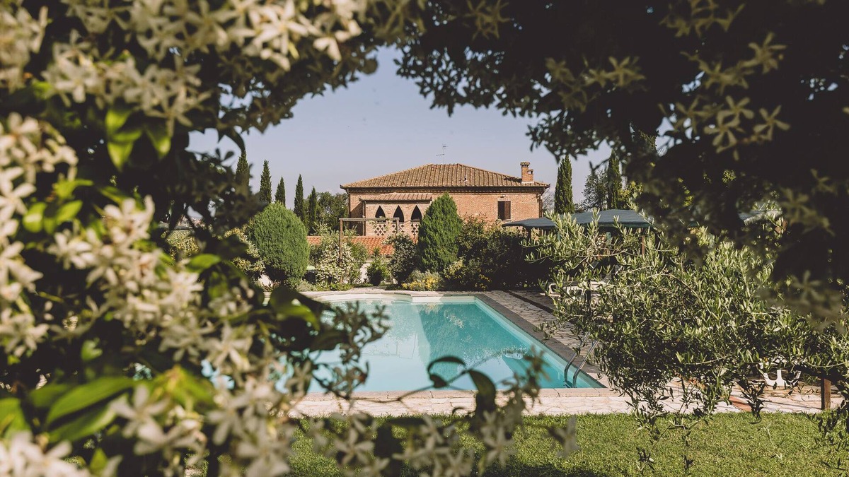 Santarello Villa | Charming Villa with swimming pool in the heart of Tuscany