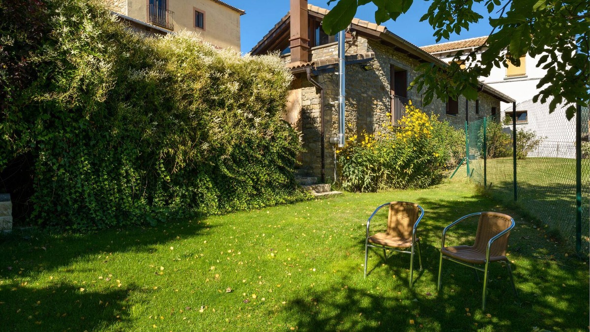 Jaca House | Charming village house