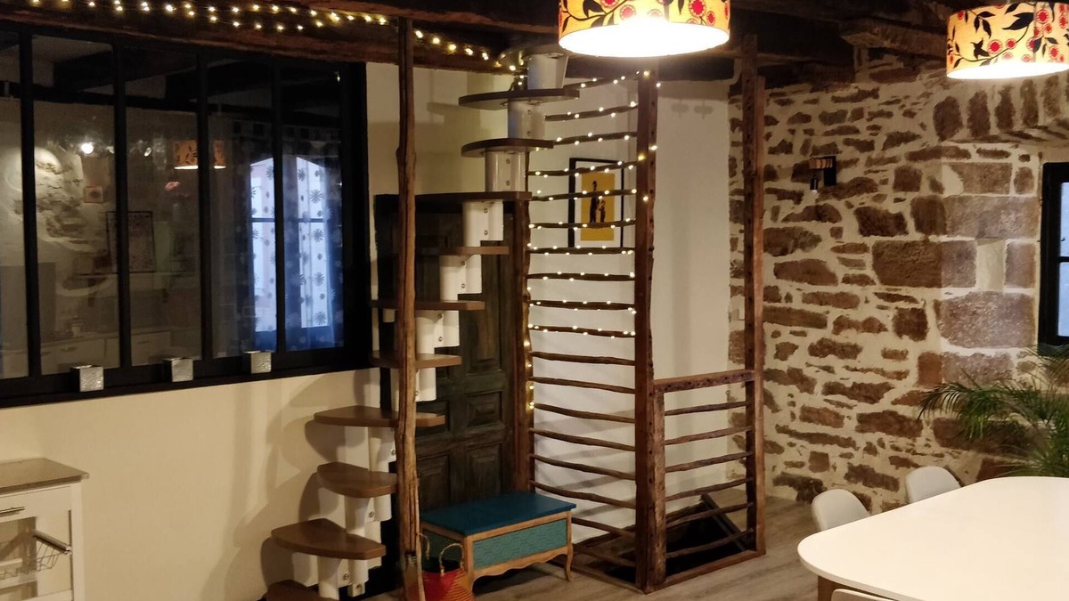 Meyssac House | Charming village house