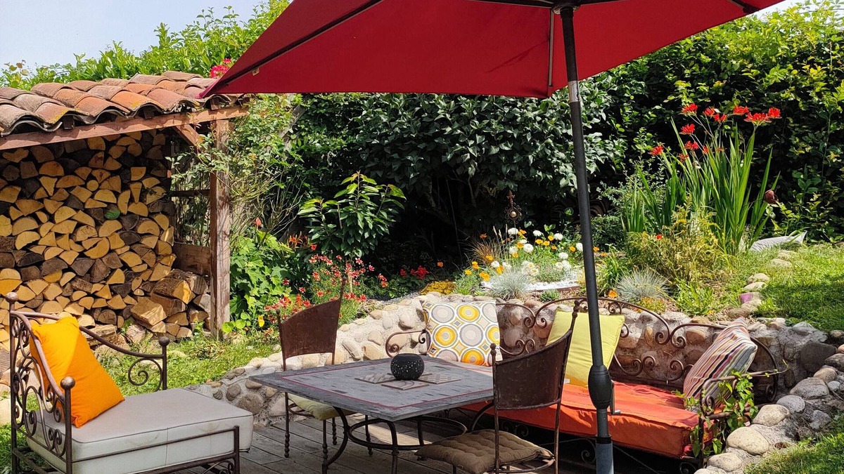 Reaumont House | Charming village house