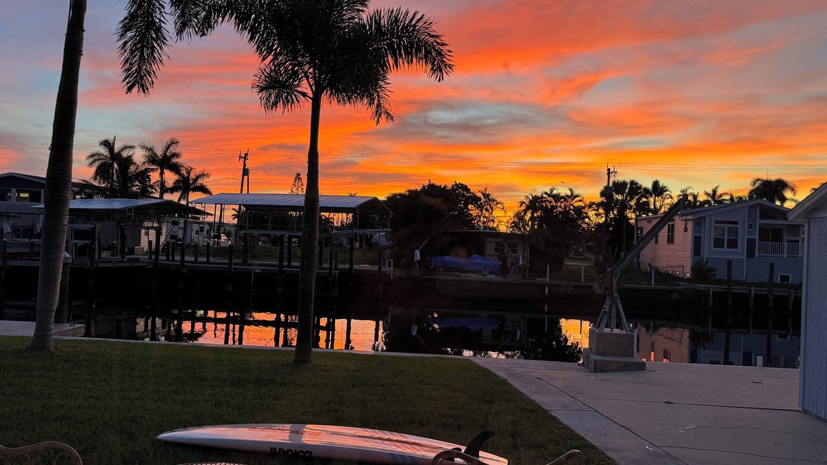 Saint James City House | Charming waterfront home in Saint James City on Main Canal