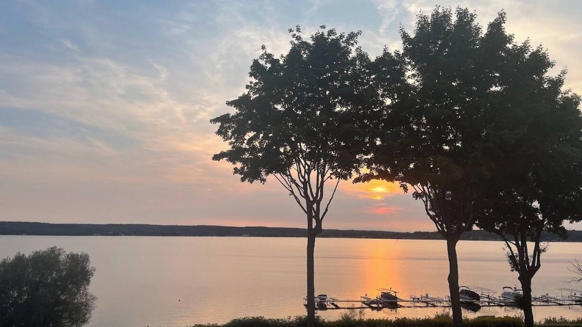 Dewittville Condo | Charming waterfront 3-bedroom condo with pool!