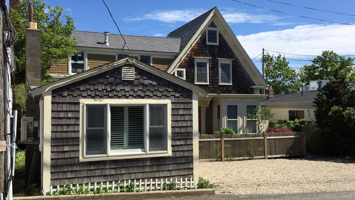 Provincetown Cottage | CHARMING WEST END COTTAGE