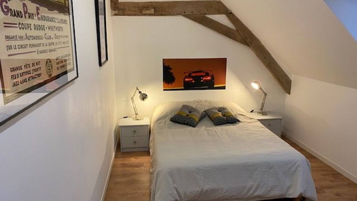 Parennes Cottage | Charming XIXth Century Château near Le Mans with Pool and Park