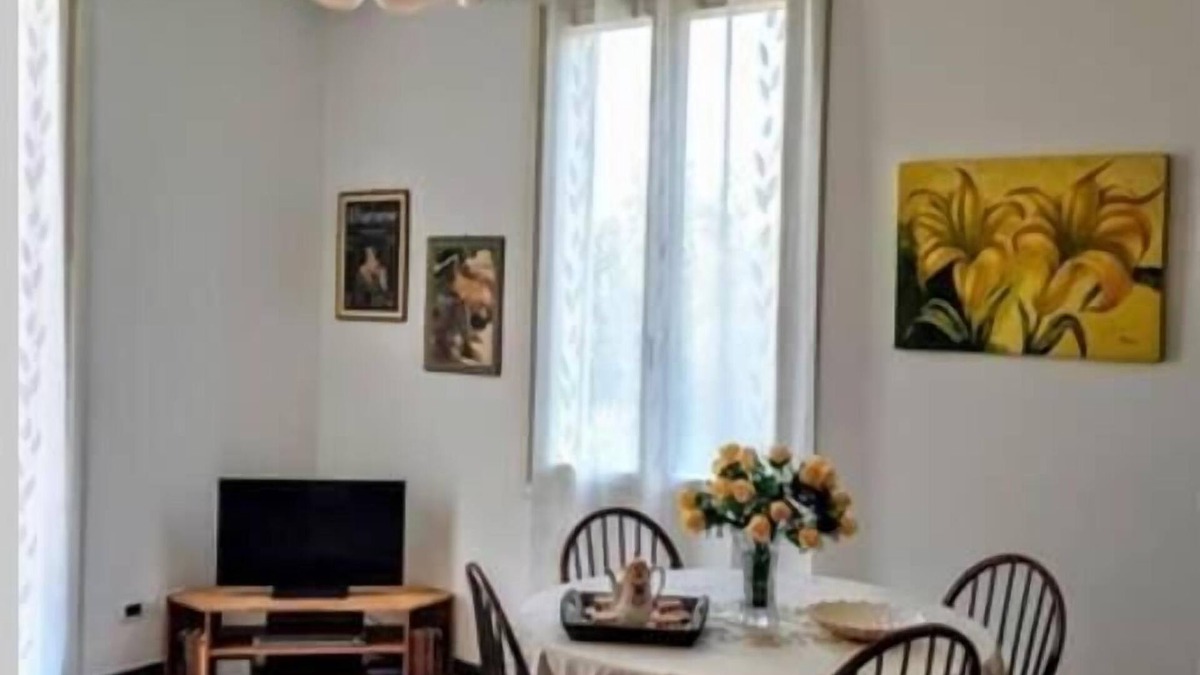 Ortonovo House | CharmingFlat-La Spezia-near 5 Terre-WiFi-Parking