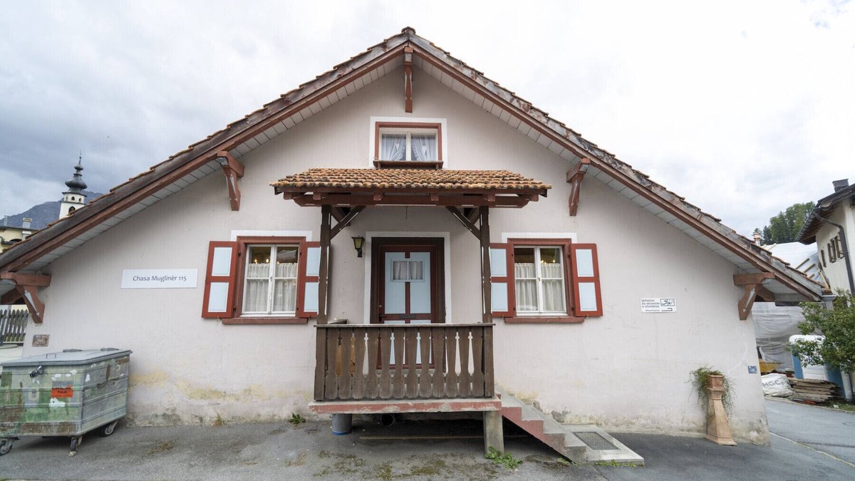 Ftan Apartment | Chasa Muglinér 115: Spacious 4.5 room flat in the centre of Ftan