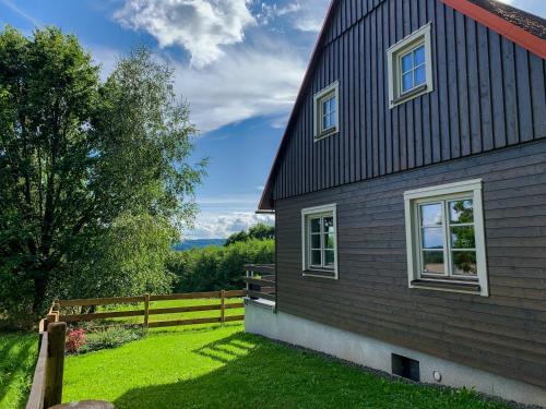 Trotina House | Chata Šedivka