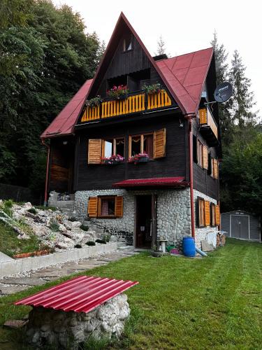 Maly Lipnik Ski Chalet | Chata Juliana