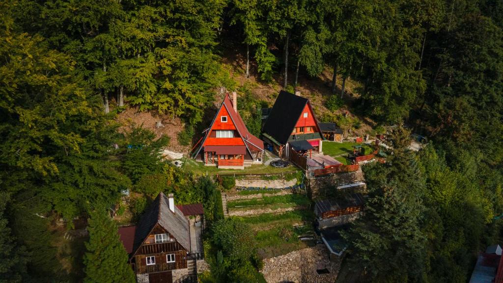 Perstejn House | CHATA VÁCLAV ÚDOLÍČKO