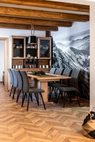 Helpa House | Chata Vlčia Skala