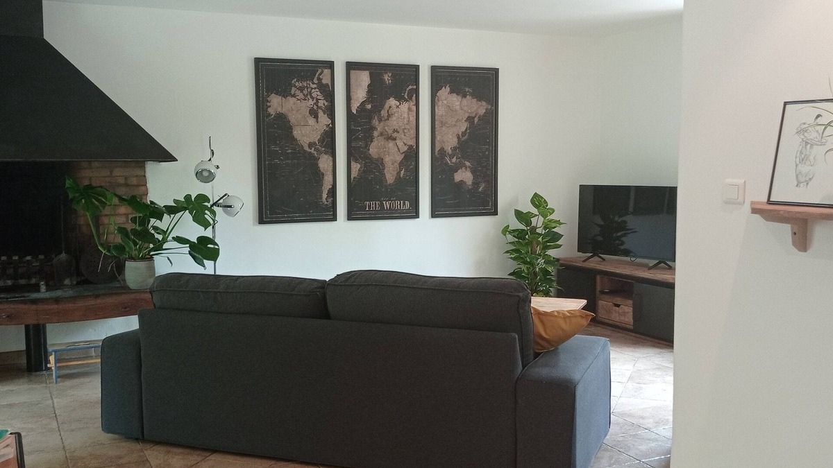 Ansouis House | Chateau/Country House
