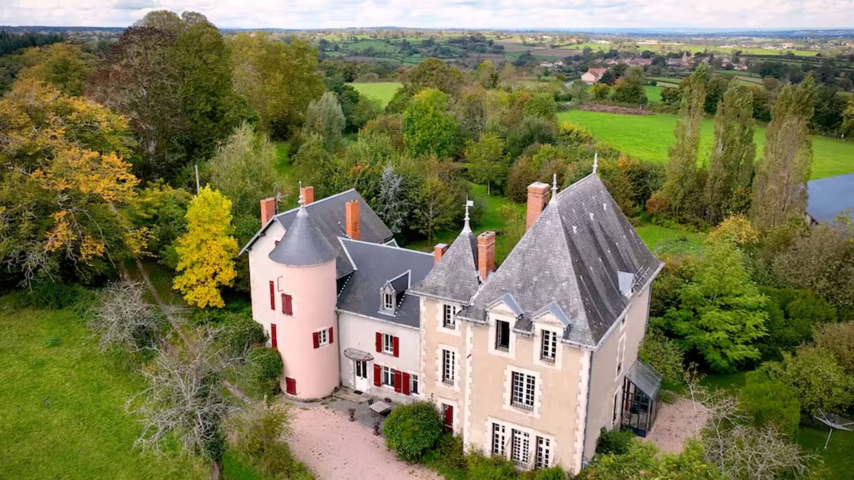 La Celle House | Chateau/Country House