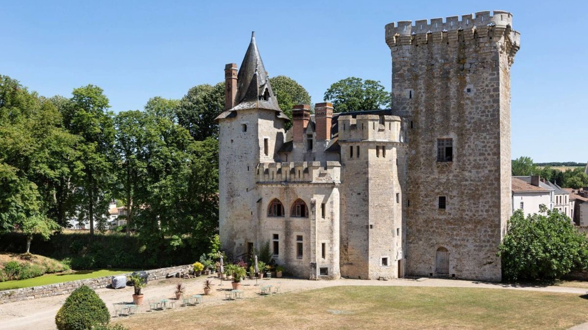 Saint-Loup-Lamaire Other | Chateau De St Louis Keep