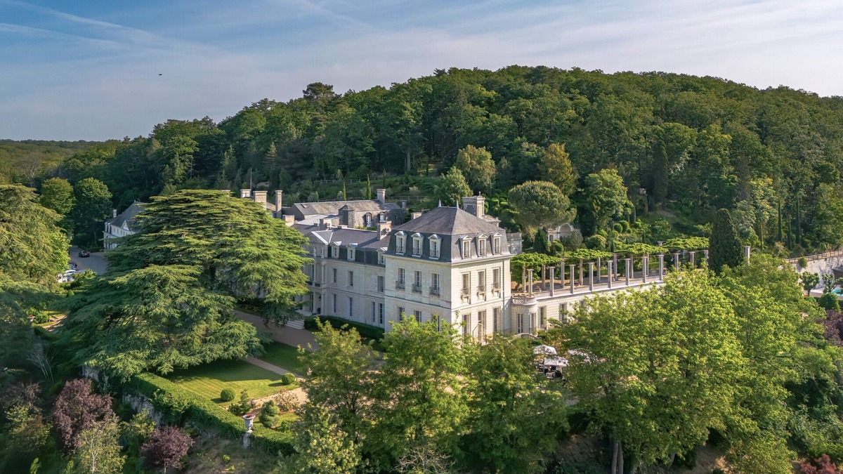 Saint-Patrice Hotel | Chateau de Rochecotte