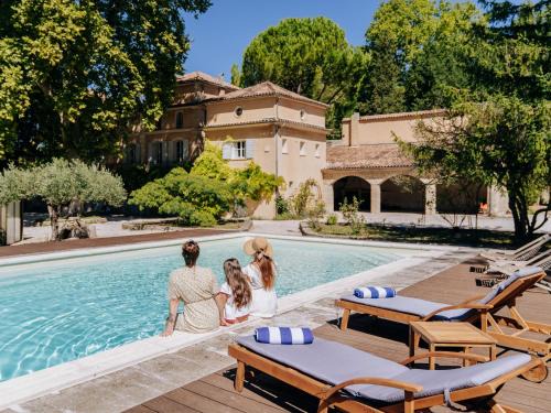 Mazan Villa | Chateau du Jonquier