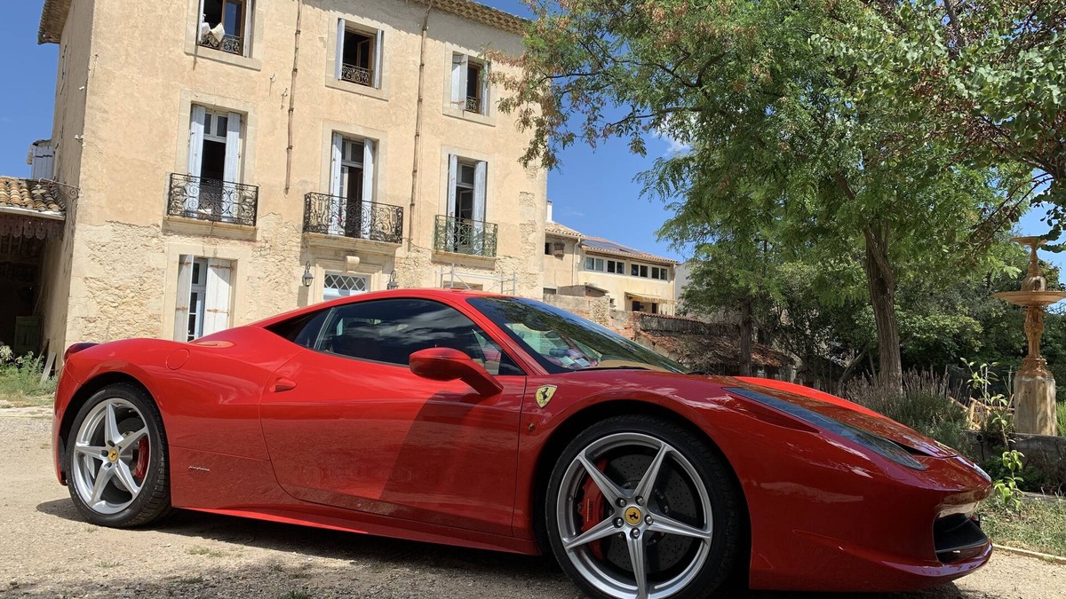 Puimisson House | Chateau in South France, large gardens, outdoor summer heaven for families.